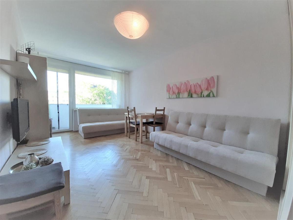Your Best Apartment Kolobrzeska Gdansk Luaran gambar